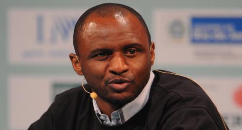 نيس ينافس أرسنال على التعاقد مع فييرا